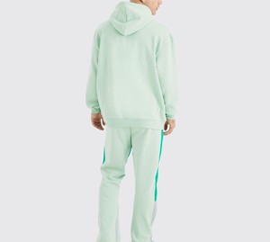 Conjuntos de Sudaderas con Capucha y Cremallera de un Cuarto, Transpirables, Ligeros, Lisos, Casuales, y Pantalones de Chándal Acampanados, al por Mayor, Precio Bajo, Diseño OEM Personalizado - Product Image 6