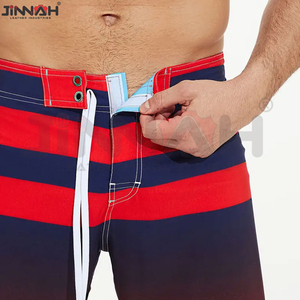 Shorts de sublimation élégants de qualité supérieure pour hommes, avec poches, pour usage décontracté, vente en gros à prix avantageux - Product Image 6