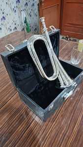 Trompeta de Latón Resistente Obexa con Acabado Plateado |   Corneta de Señalización para Desfiles de Scouts y Cadetes con Válvula de Pistón Giratorio y Estuche de Transporte - Product Image 3