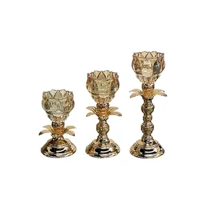 Golden <b>Brass</b> <b>Candlestick</b> Holder Set Lotus Design Home Decoration Durable Metal Candelabra - Product Image 1