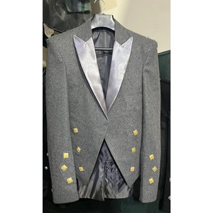 Chaqueta Prince Charlie escocesa gris hecha a mano y chaleco de 5 botones, conjunto tradicional de las Tierras Altas - Product Image 1