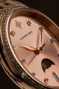 Reloj de Cuarzo para Mujer Alexander Ferros 9321R/15 con Cristal de Zafiro, Esfera de Acero Inoxidable, Resistente al Agua 50m, Cierre de Mariposa, a la Moda - Product Image 2