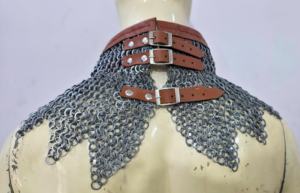 Collier en maille de fer fait main, en acier doux, à anneaux rivetés plats, finition huilée, pour chevalier, adulte unisexe, reconstitution historique - Product Image 2