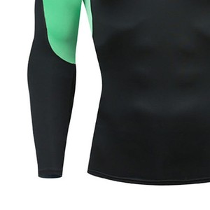 Haut de sport athlétique pour homme à manches longues, anti-UV, noir et bleu, à séchage rapide, en Spandex et Polyester - Product Image 3