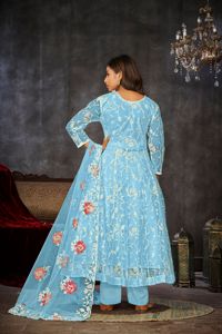 Nouvelle tenue Anarkali élégante pour femme, bleu ciel, manches 3/4, en crêpe et tulle, semi-couturée, à prix avantageux pour les fêtes et les mariages. - Product Image 3