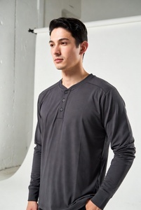 เสื้อเชิ้ตแขนยาวผู้ชาย สีพื้น ทรงปกติ ผ้าฝ้ายพรีเมียม สวมใส่สบาย - Product Image 5