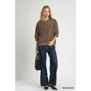 Umgee Sweat-shirt surdimensionné à col rond imprimé léopard pour femme, couleur MUSHROOM, taille S - Product Image 4