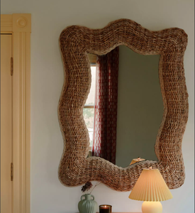 Espejo de Pared de Mimbre Ondulado, Marco de Mimbre Hecho a Mano, Espejo Decorativo Boho Natural para el Hogar, Sala de Estar, Dormitorio - Product Image 2