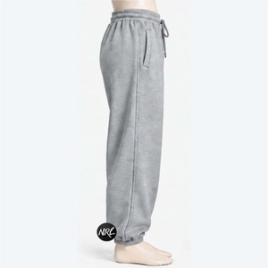 Wholesale Premium <b>Men</b> Green High Waist Wide Leg Cargo <b>Pants</b> With Multiple Pockets <b>men</b> custom sweatpants Style <b>Summer</b> Wear Trendy - Product Image 3