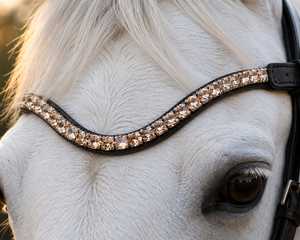 Diadema para Caballo Rub International Modelo 7860B, Hecha a Mano, en Forma de U, de Cuero, Cómoda, de Alta Calidad, Personalizable en Tamaño y Logotipo, de Lujo - Product Image 5