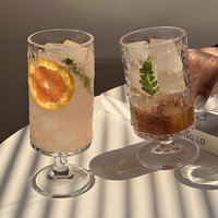 Verre à vin élégant de conception moderne, fabriqué à la machine, sans BPA, sans danger pour les aliments, textures variées, compatible lave-vaisselle, écologique, style européen