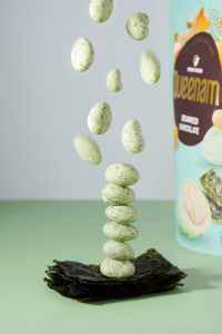 Venta Directa de Fábrica, Dragees de Chocolate OEM/ODM HALAL 75G, Bocadillos de Almendras y Anacardos Cubiertos con Algas Marinas, Dulces para Exportación - Product Image 4