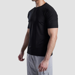 Camisetas de Manga Corta para Hombre al por Mayor con Logotipo Personalizado, de la Mejor Calidad, Ajuste Slim, Transpirables, Ecológicas, Cómodas y Ligeras - Product Image 2