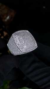 Anillo de cóctel de lujo para hombre con moissanita de corte brillante redondo, plata 925, engaste pavé, diseño geométrico, joyería de boda - Product Image 6