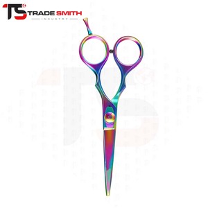 Ciseaux de coiffure TSI Barber, élégants, durables et professionnels, pour barbiers, coiffeurs et salons de coiffure. - Product Image 3