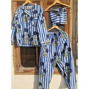 Ensemble pyjama à imprimé floral, vêtements de nuit en coton indien, vêtements de nuit pour femmes, pyjamas bohèmes, cadeau pour elle - Product Image 1