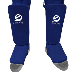 Protections de tibia légères en PU pour le kickboxing, le karaté, la boxe et le MMA - Protection complète pour adultes à prix raisonnable - Product Image 6