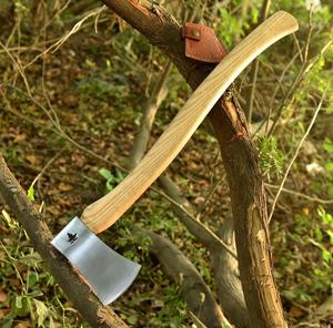 Hacha de tala de 28 pulgadas, hecha a mano, forjada, mango de madera de fresno, cubierta de cuero personalizable para trabajos al aire libre - Product Image 2