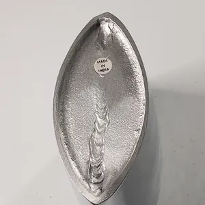 Premium Iron Flower Vase for Executive Office Reception and Luxury Corporate Decoration Premium Decor Projects Elegant Modern - Product Image 3