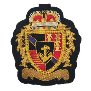 ผู้นำในการจัดหาตราผ้าสักหลาดปักด้วยมือ & โล่แท่งขนาด7.5ซม. สำหรับเสื้อแจ็กเก็ตเบลเซอร์และเสื้อโค้ท - Product Image 1