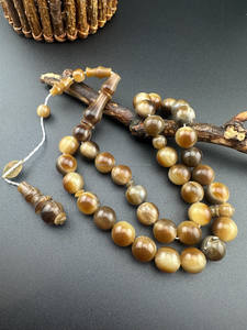 Cuentas Redondas de Hueso de Búfalo Talladas, Color Beige, Orificio Ancho para Ensartar de 6 mm, Cuentas Tribales, 33 Piezas de Falak World Export - Product Image 2