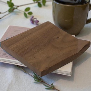 Sous-verres en bois de noyer de style moderne, élégants et luxueux, de qualité supérieure, protection de table, tapis de protection, forme carrée, écologiques - Product Image 3
