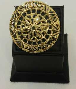 Ensemble de bijoux de mariage pour femmes avec motif de fleurs dorées, collier, boucles d'oreilles, bracelet, bague, plaqué or 24 carats, laiton, imitation perle, cadeau - Product Image 5