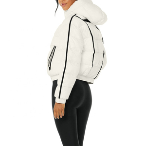 Private Label Outdoor Fashion Wear Women Casual Lightweight <b>Cropped</b> <b>Puffer</b> <b>Jacket</b> Solid Pattern Waterproof Windproof - Product Image 4