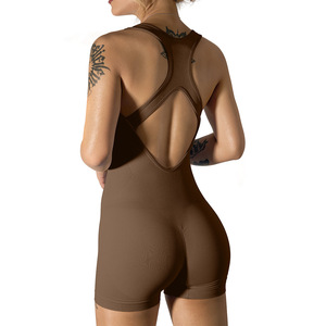 Combinaison de yoga sans couture pour femme, dos nageur, découpes, taille haute, couleur unie, en Spandex et Polyester, 1 pièce, sans manches, longueur courte - Product Image 2