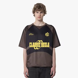 เสื้อฟุตบอลแบบสั่งทำพิเศษ ผ้าโพลีเอสเตอร์ 100% ทอแบบไร้แขน คอกลม ตาข่าย ปักลายปะแบบพิเศษ ดีไซน์ทีมย้อนยุค - Product Image 1