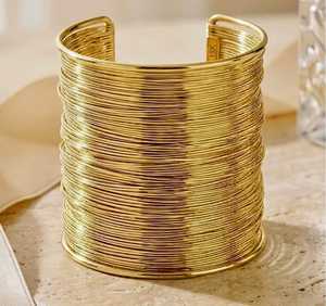 Brazalete de latón con alambre ancho en tono dorado, brazalete chapado en oro antideslustre, joyería para mujer - Product Image 3
