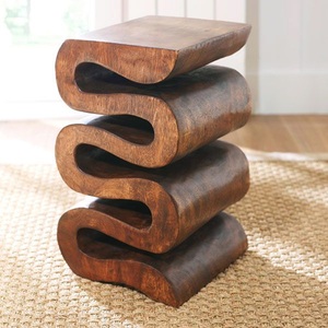 Taburete de Aluminio Sofisticado de Alta Calidad, Muebles de Primera Calidad, Taburete Metálico con Acabado Dorado, Otomanas de Latón - Product Image 6