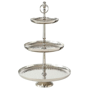 Base para Pastel de Metal con Acabado de Mármol Premium y Marco Dorado para una Experiencia Gastronómica de Lujo - Product Image 4