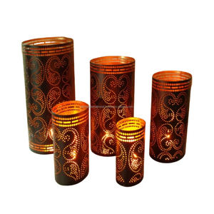 ชุดเชิงเทียนเหล็กพิมพ์ลายสี่เหลี่ยมสำหรับตกแต่งบ้าน5ชิ้นพร้อมผงเคลือบสีดำเชิงเทียนตกแต่งเสร็จ - Product Image 6