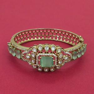Kanhai Jewels Women's Openable Charm <b>Bangle</b> Zircon Brass <b>Copper</b> Alloy Mehndi Plating Peace Design 15g Lead Free Model 353338 - Product Image 5