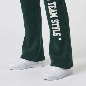 High Quality Winter Flare Embroidery Sweat Pants <b>Man</b> <b>Elastic</b> <b>Waist</b> Drawstring Joggers Flare <b>Trouser</b> 450gsm Fleece Flare Pants - Product Image 5