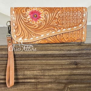 Cartera Larga de Cuero Genuino Hecha a Mano Multifuncional para Mujer, Estilo Occidental, con Espacio para Efectivo y Tarjetas ATM - Product Image 1