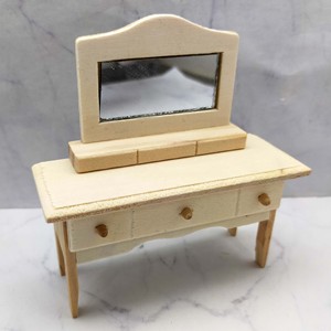 Mini coiffeuse en bois avec miroir, meubles de maison de poupée, accessoires pour maison de poupée, ornement DIY pour les plus de 14 ans - Product Image 4