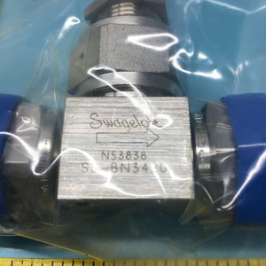 Válvula Manual AMAT 3870-01420 NUPRO BN BELLOWS 3/8 - Equipo y Piezas de Semiconductores de Confianza a Nivel Global - Product Image 6