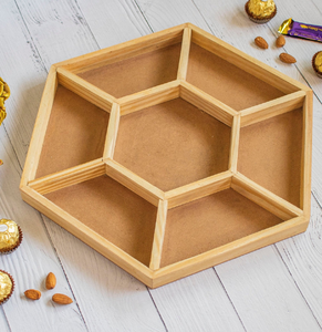Bandeja de Madera Moderna para Frutos Secos con Forma Floral para Almacenar Nueces y Almendras, Diseño Rústico - Product Image 5