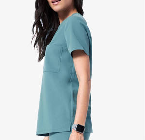 Blouse d'uniforme médical pour femme, vert sarcelle, col en V, manches courtes, en coton et polyester tissé - Product Image 3