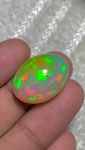 Opale d'Éthiopie naturelle de qualité supérieure, motif nid d'abeille, opale Welo, grande taille, 18 carats, incroyablement belle et excellente. - Product Image 1