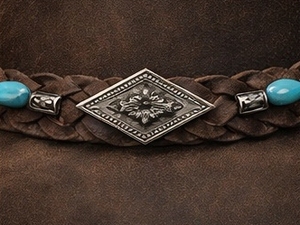 Chapeau de cowboy en cuir marron orné de perles turquoise, style western, avec bande tressée, large bord, accessoire de mode ranch - Product Image 6