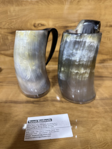 Taza de Cuerno de Búfalo Natural Pulido de Diseño Único, Ecológica, de la Mejor Calidad para Fiestas, Hoteles, Hogares y Restaurantes - Product Image 3