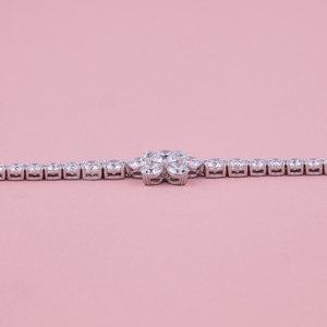 Elegant Design 10K 14K 18K Solid Gold Diamond <b>Bracelets</b> <b>Bangles</b> Round Shape Lab Created Diamond <b>Bangle</b> from Indian Supplier - Product Image 3