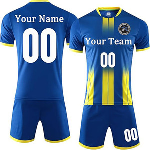 Tenues de football 100 % polyester fabriquées au Pakistan, manches courtes, anti-humidité, personnalisables, vente directe d'usine, prix bas - Product Image 3