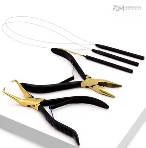 Kit d'outils de pose d'extensions capillaires RMI haut de gamme, en acier inoxydable, avec pointe en plasma dorée et pinces noires thermolaquées, ensemble de 4 outils pour usage domestique - Product Image 1