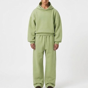 Conjunto Deportivo Personalizado para Hombre con Capucha, Pantalones Deportivos y Sudadera, Fabricante de Ropa Deportiva al por Mayor, Proveedor de Marca Privada - Product Image 1