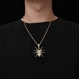 Pendentif personnalisé très demandé, entièrement serti de moissanite, motif araignée, passe le test du diamant, bijoux hip-hop - Product Image 6