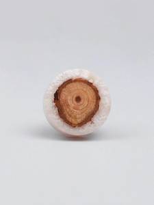 Bouton de meuble artisanal en résine écologique, rond, motif tourbillon bleu et blanc, décoration artistique pour la maison, artisanat de modelage manuel en époxy - Product Image 5